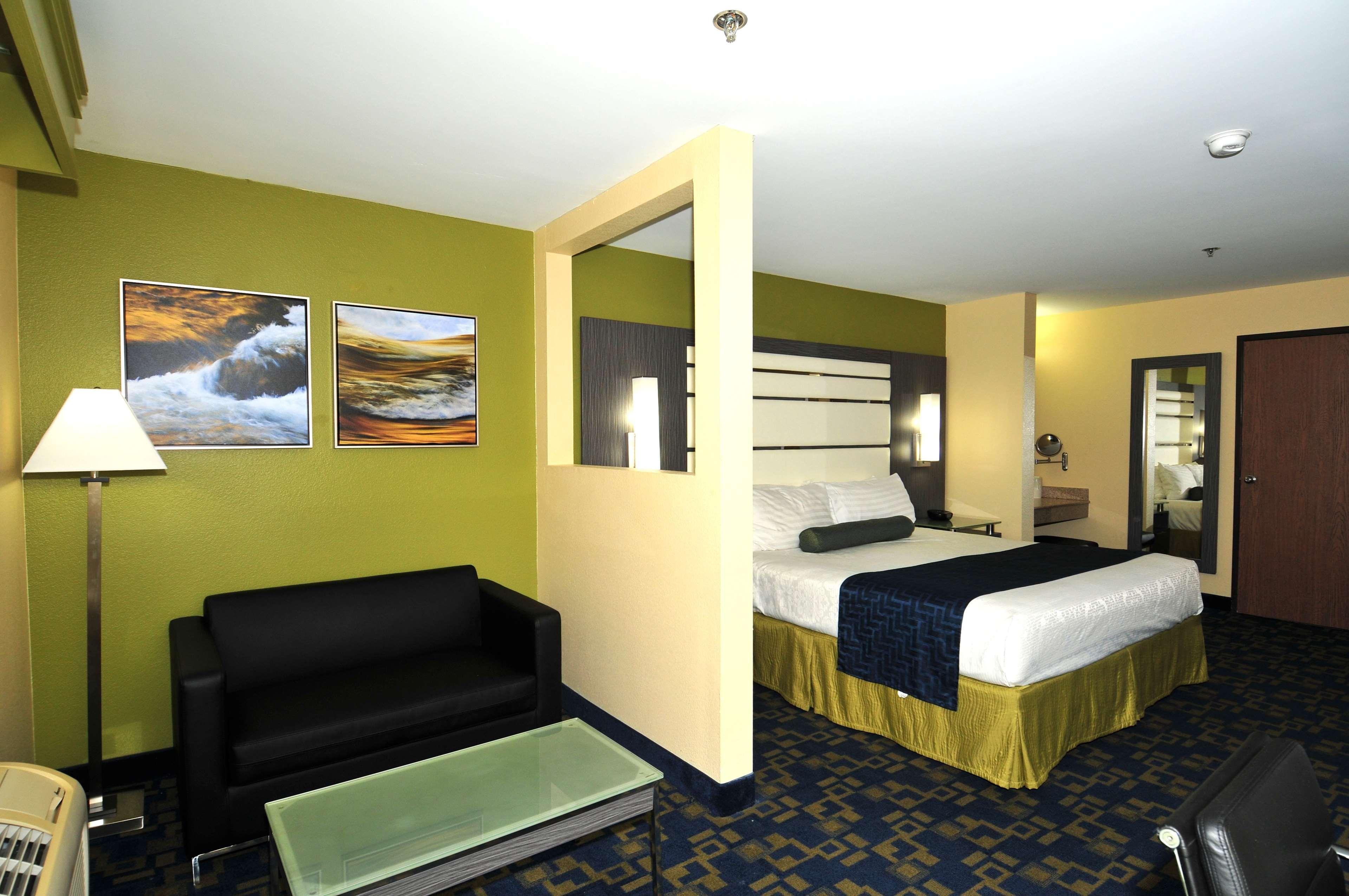 Best Western Antelope Inn & Suites Red Bluff Exterior photo