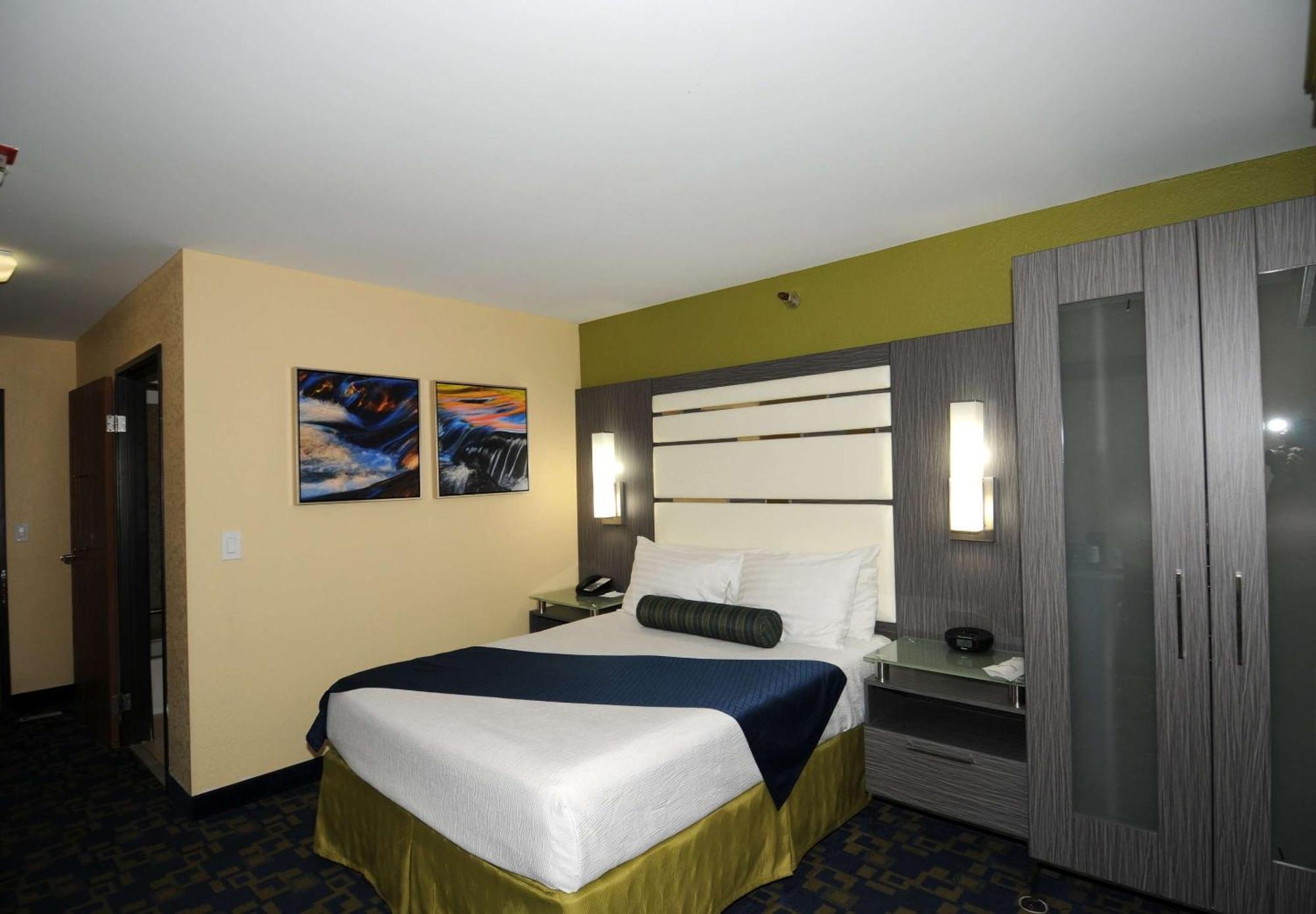 Best Western Antelope Inn & Suites Red Bluff Exterior photo