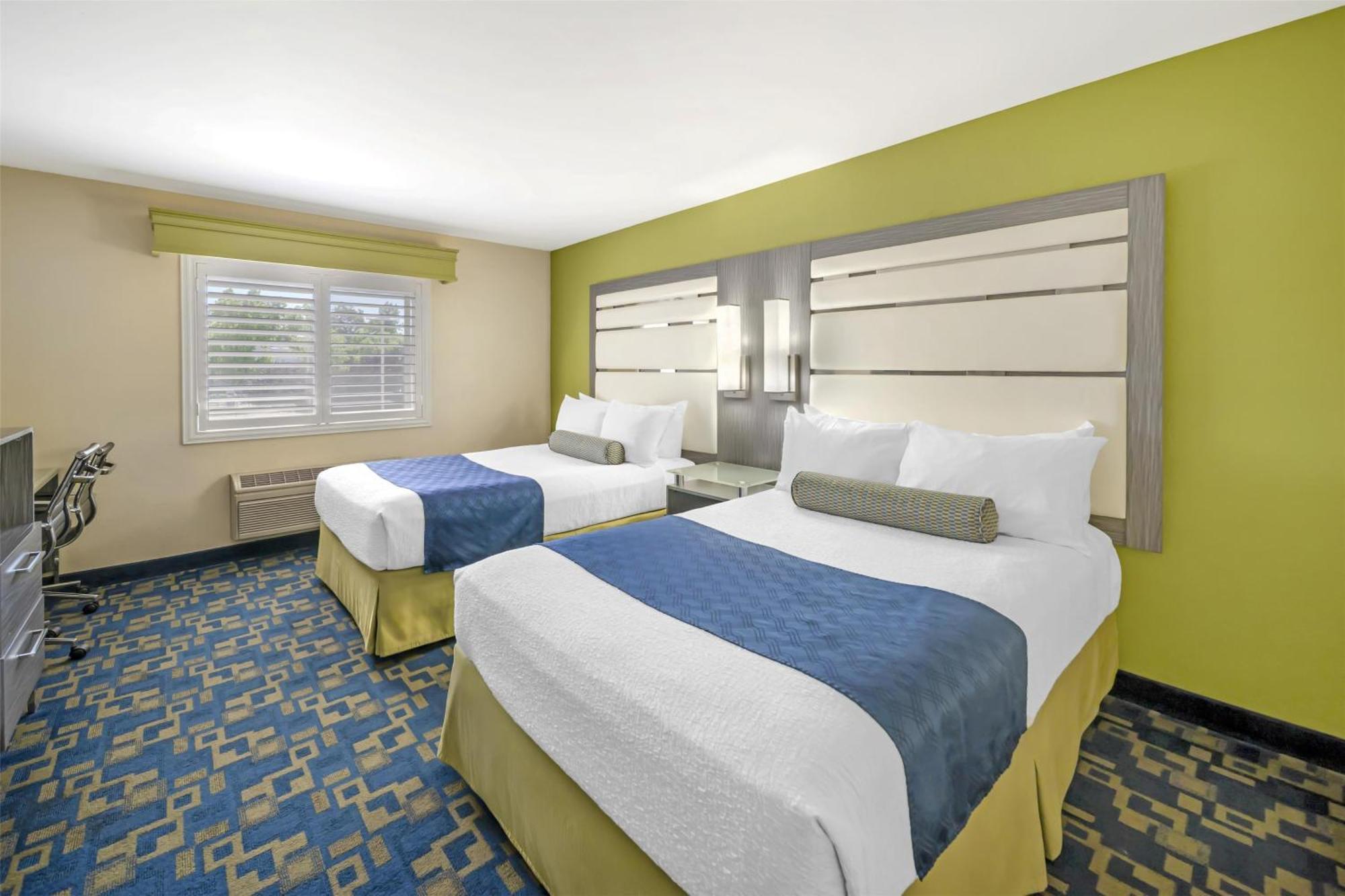 Best Western Antelope Inn & Suites Red Bluff Exterior photo
