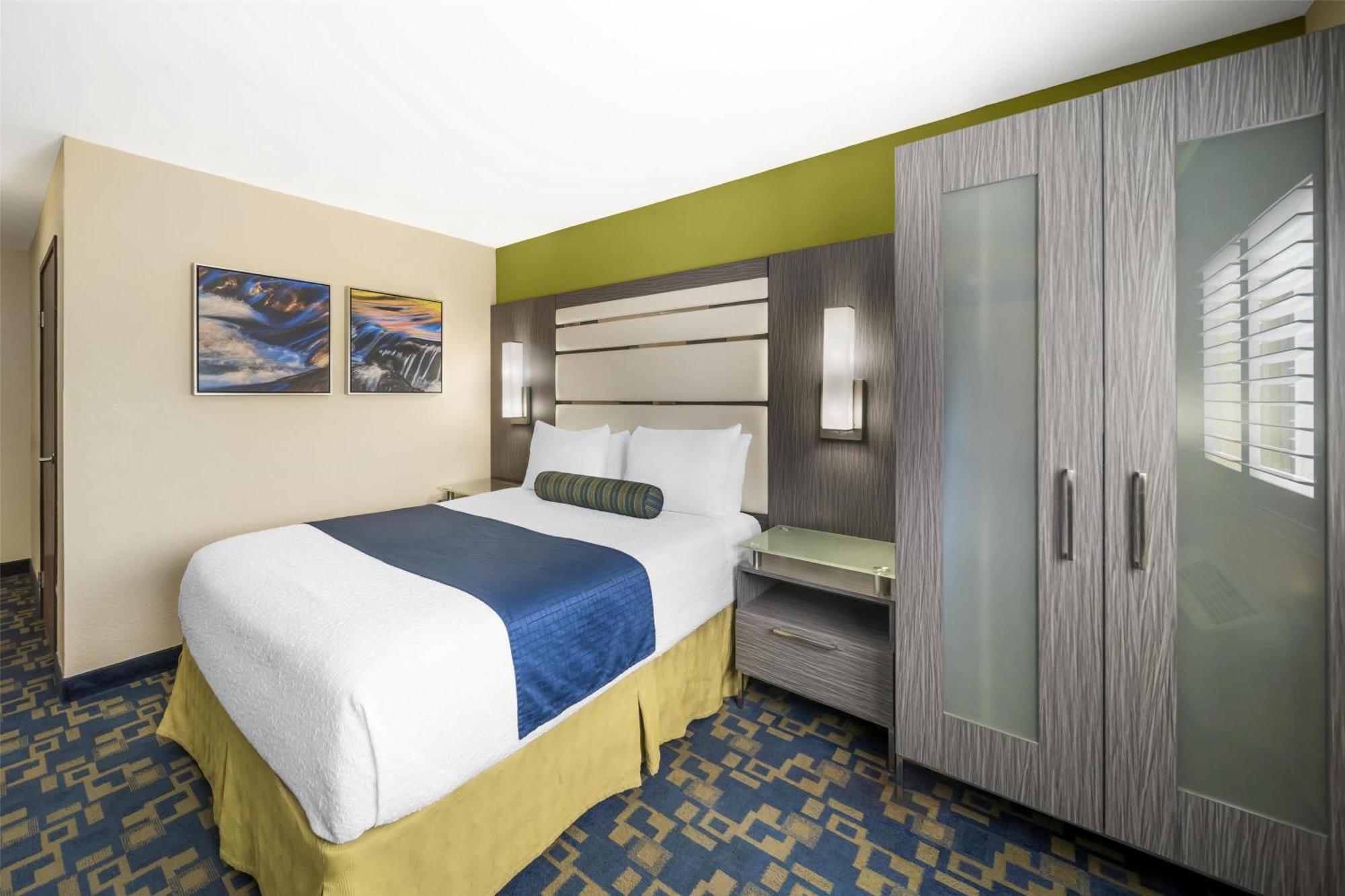 Best Western Antelope Inn & Suites Red Bluff Exterior photo