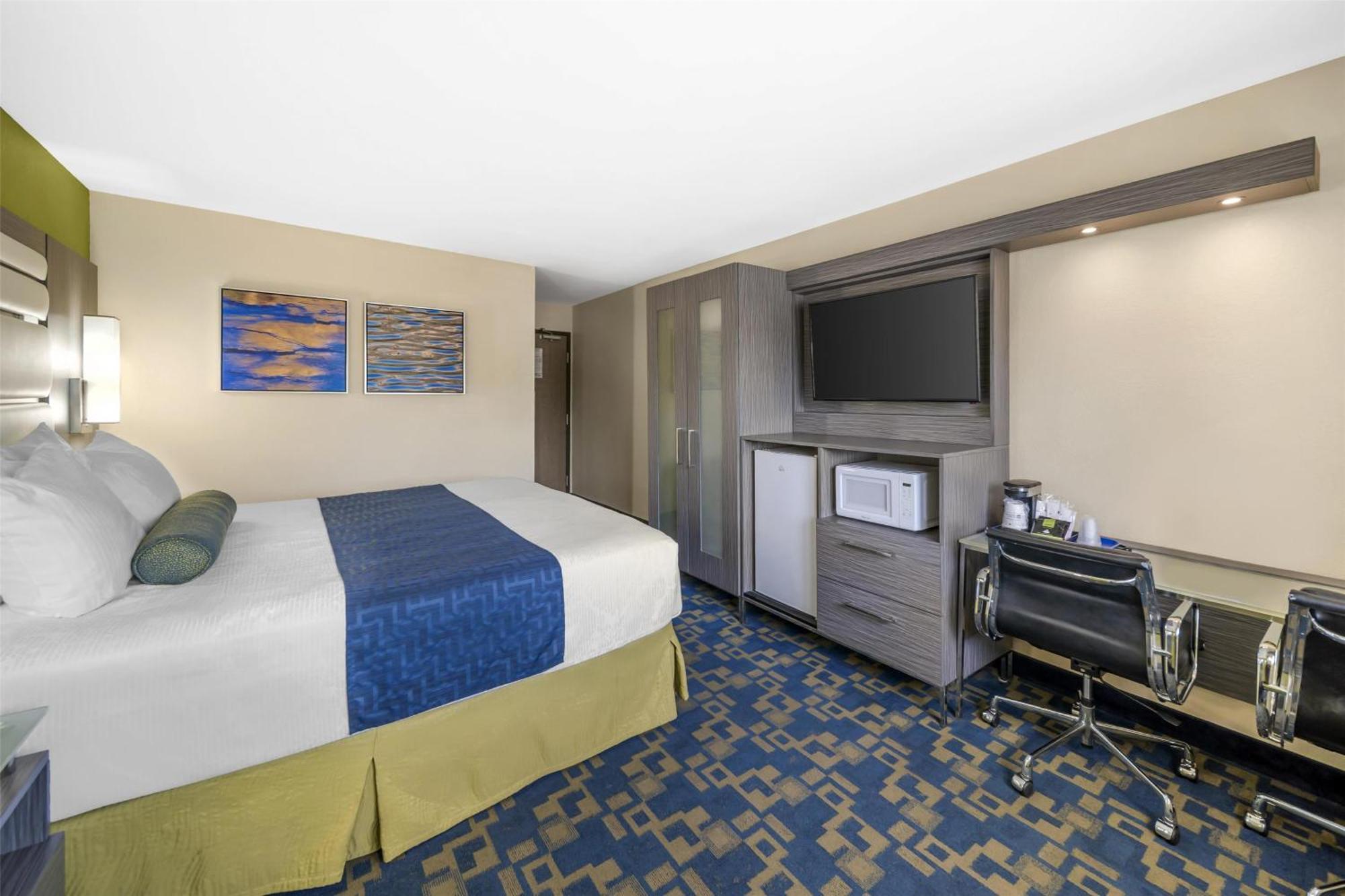 Best Western Antelope Inn & Suites Red Bluff Exterior photo
