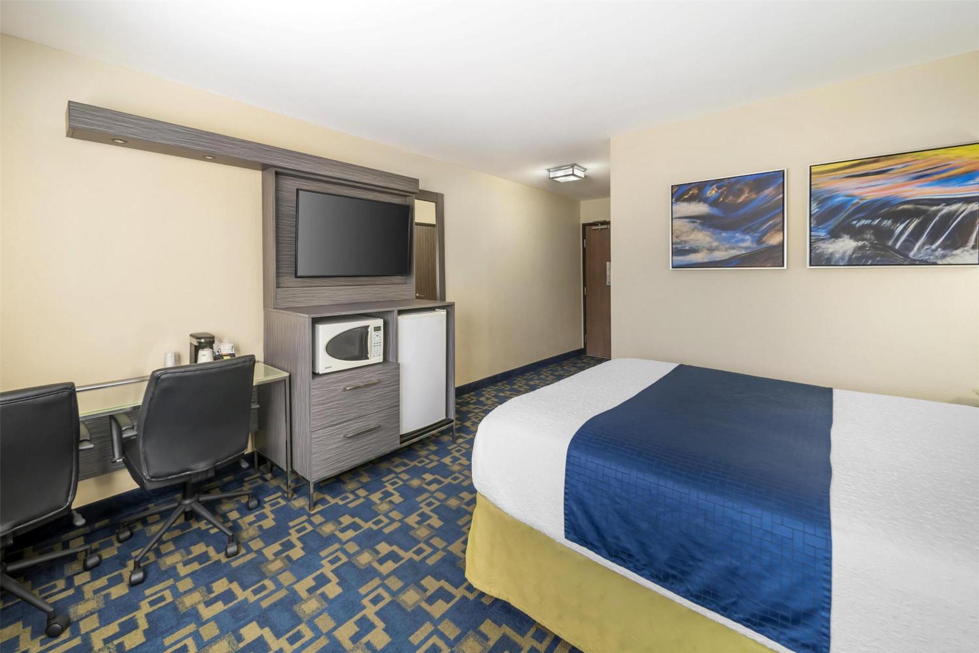 Best Western Antelope Inn & Suites Red Bluff Exterior photo