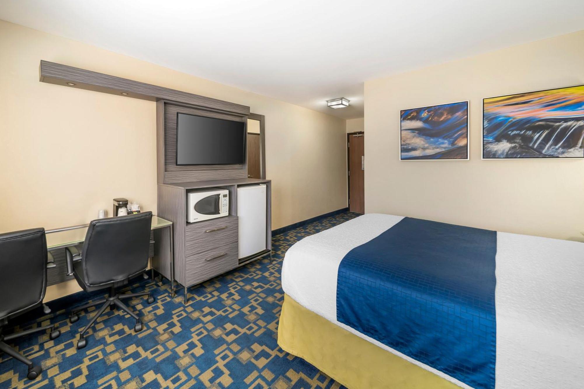 Best Western Antelope Inn & Suites Red Bluff Exterior photo
